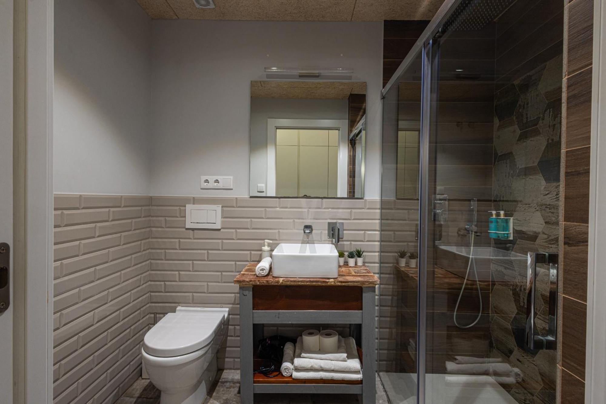 Florit Flats - Center Modern 1Br 2Bth Terrace Wi-Fi Ac Appartement Valencia Buitenkant foto