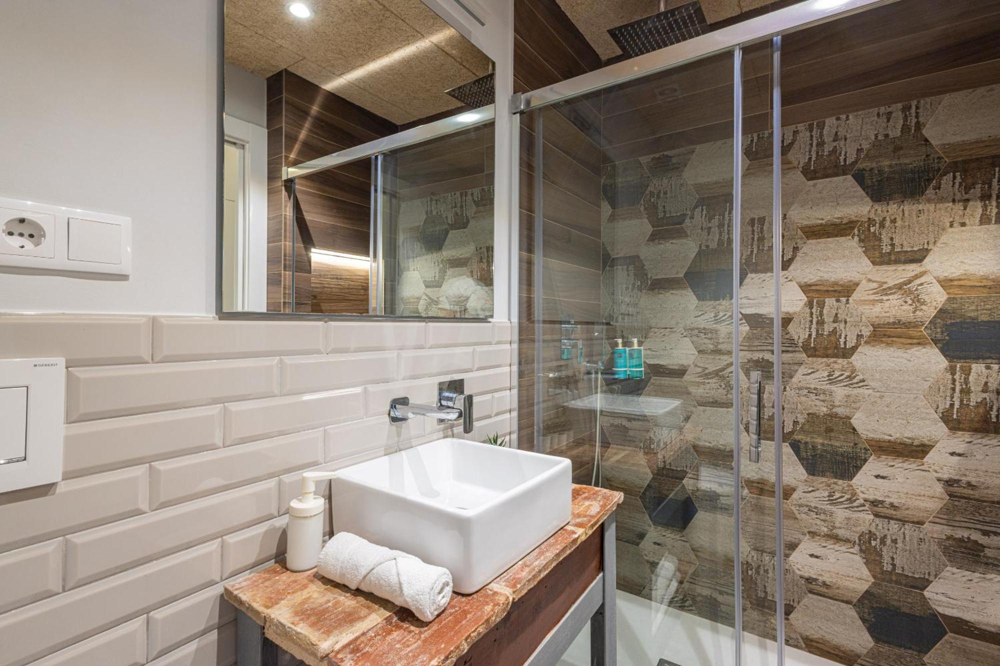 Florit Flats - Center Modern 1Br 2Bth Terrace Wi-Fi Ac Appartement Valencia Buitenkant foto